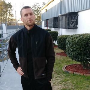 Meet your Posher, Adam